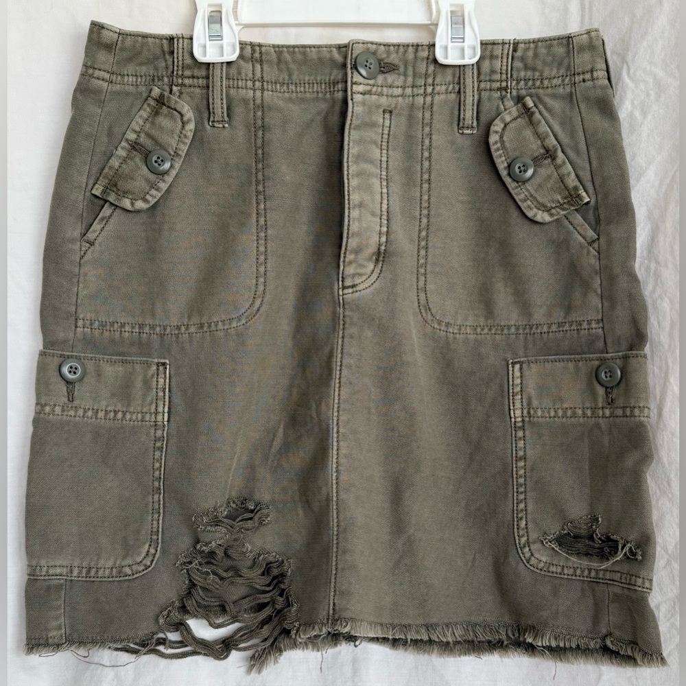 American Eagle Outfitters Factory Distressed Khaki Cargo Skirt